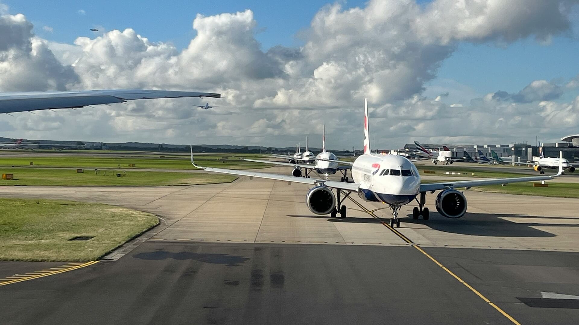 Minibus to and from Luton Airport to Central London